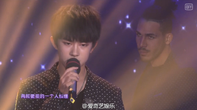 易烊千玺生日会舞蹈视频爵士,易烊千玺生日演唱会舞蹈完整高清