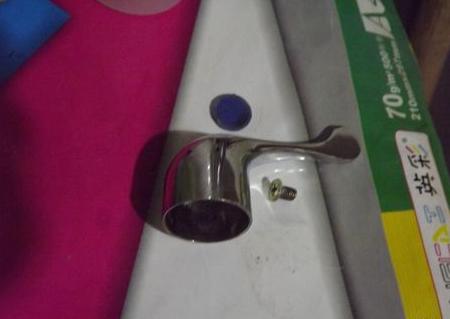 水龙头拧紧漏水怎么解决,家里水龙头漏水怎么修视频