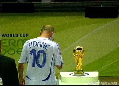 足球比赛发朋友圈的精美句子,适合发朋友圈关于足球的句子