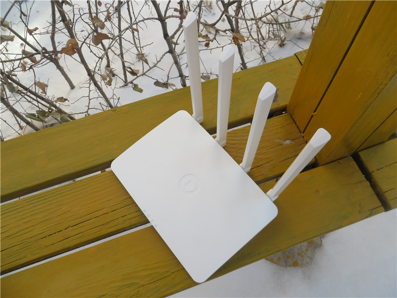 告别视频广告，畅享双频“高速路”—优酷路由器X2