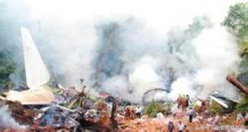 足球历史上的空难事件,世界十大足球惨案