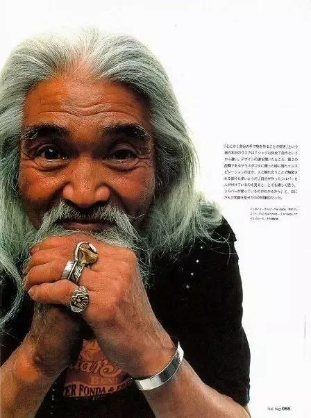 王思聪敢给王可可买这条狗链,看来是决心挑衅整个娱乐圈了