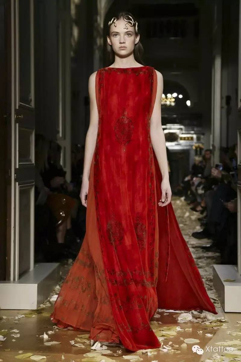 2016秋冬高定时装周,阿玛尼春夏高定2016