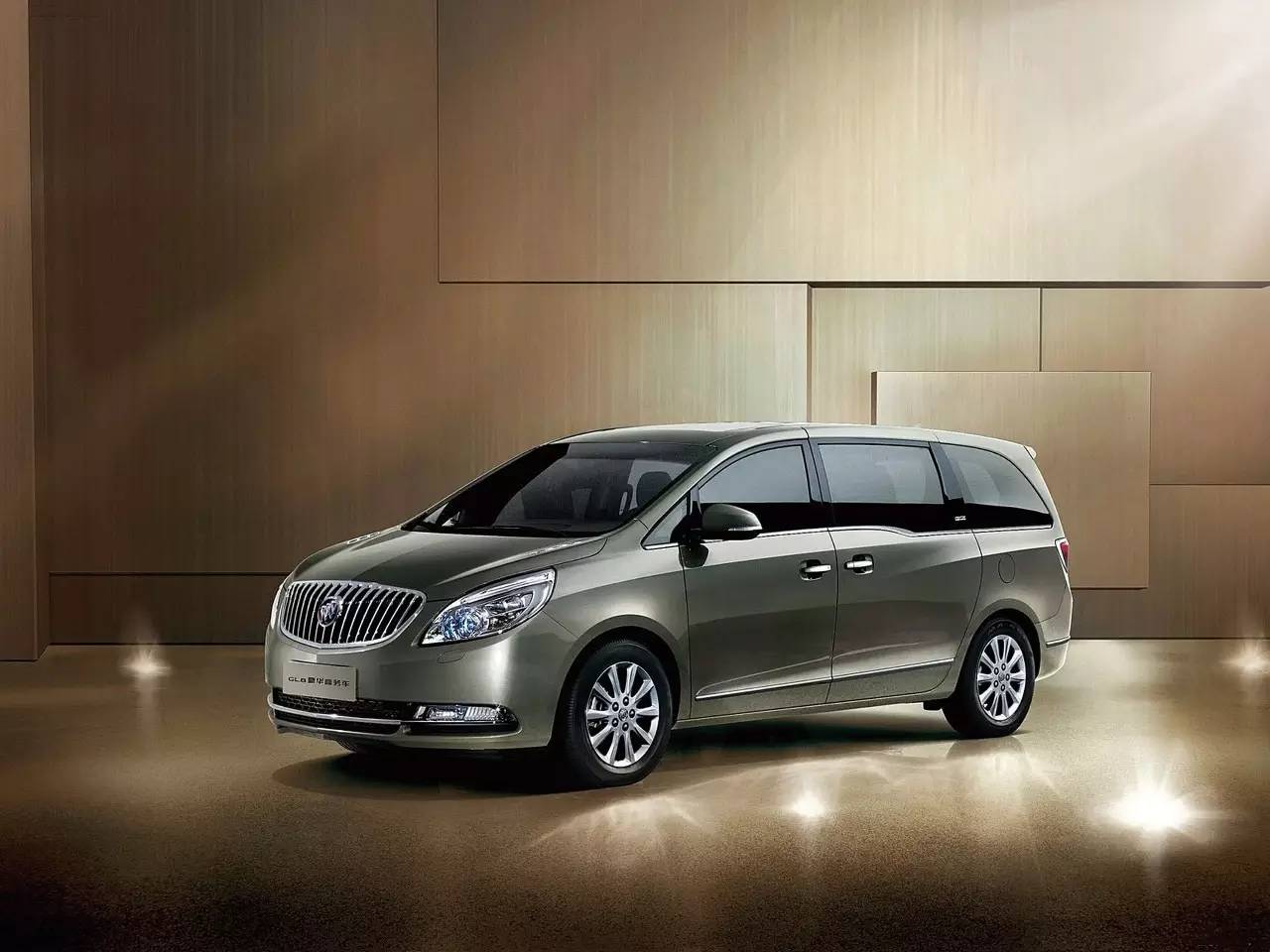 别克gl8潍坊二手车,gl8别克二手车视频