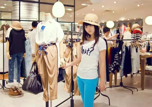 春熙路游玩攻略,春熙路能吃又能玩的地方