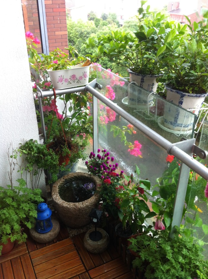 阳台护栏用不锈钢好不好,阳台不锈钢护栏不够结实