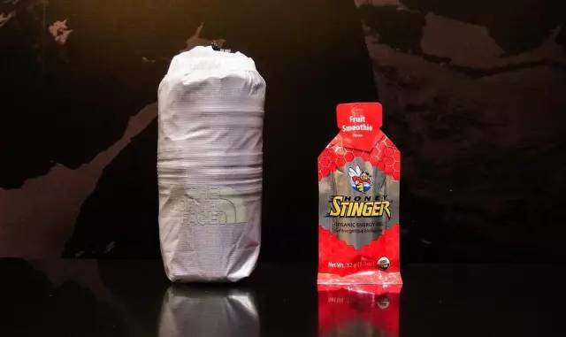 穿冲锋衣跑步合适吗,冬天跑步怎么穿衣服才好看