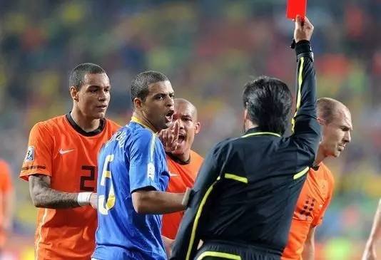 世界杯赛中到底有没有假球?(附:疑似假球的比赛)