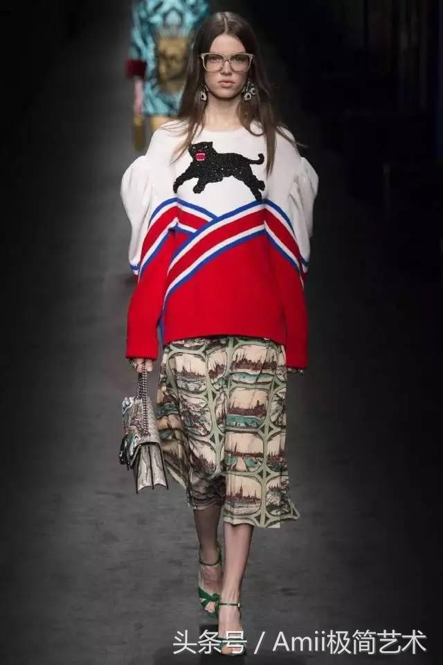 撞衫不可怕就怕撞得太尴尬,没有对比就没有伤害差点笑喷了