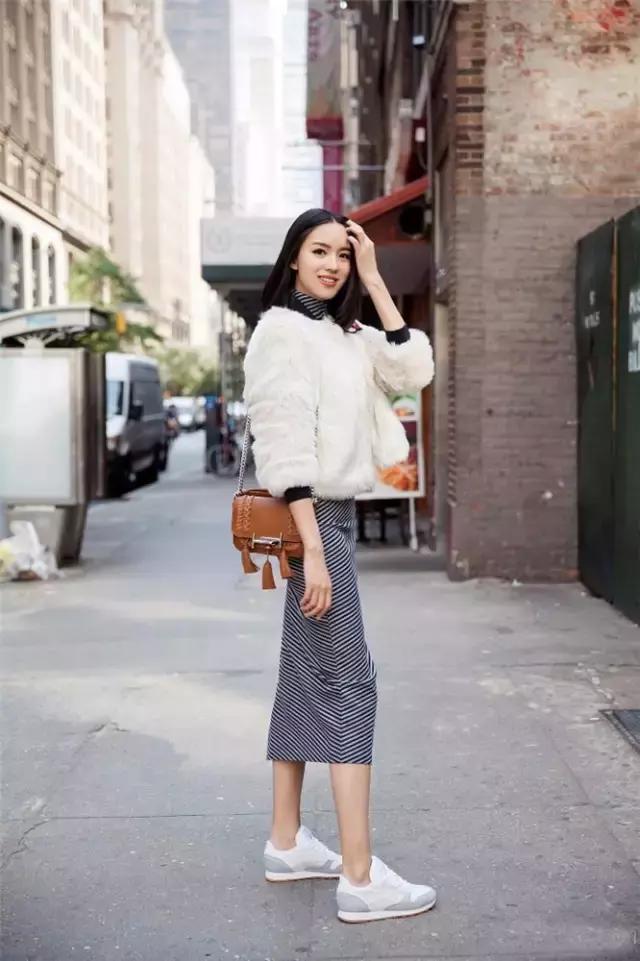 大表姐刘雯背什么包,刘雯都背什么包