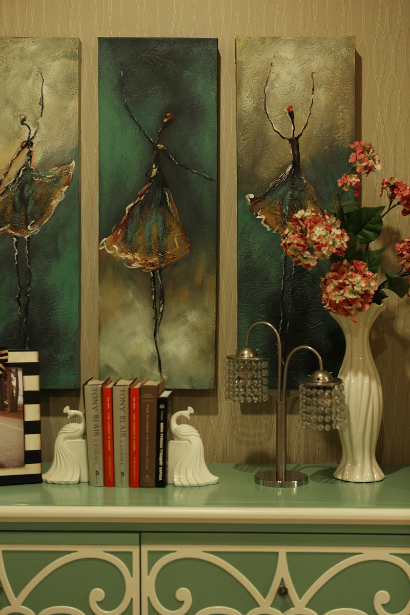 豪华房子3居室欧式别墅,27年最新复式欧式别墅