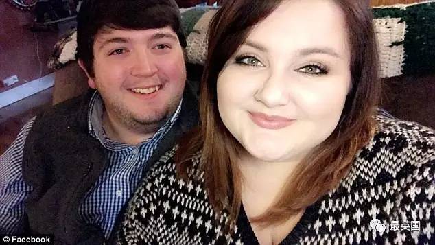 新婚夫妻花130美元买婚戒，却遭到Pandora店员无情嘲笑