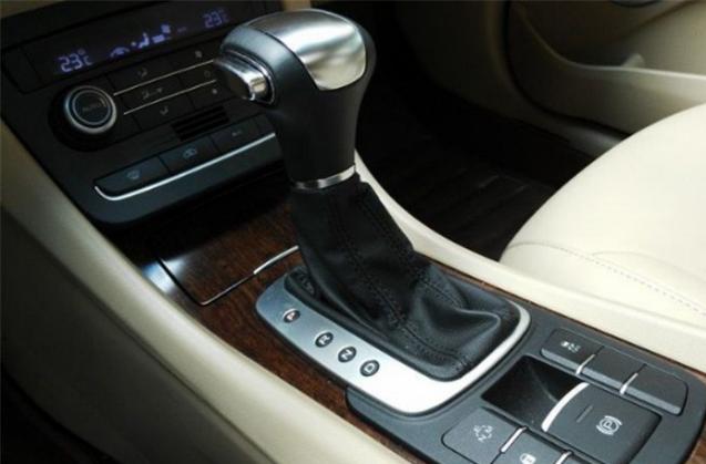 三十万公里的荣威e550,一年后再看现在的自己