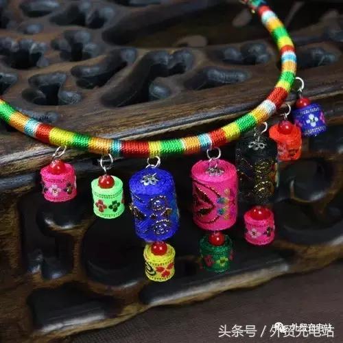 外贸送国外客户的礼物排行榜 (给波兰外贸客户送什么礼物好)