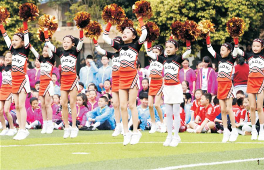 校园足球特色校整体活动方案,学校足球运动比赛