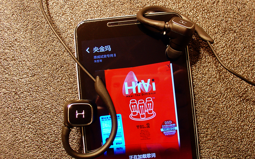 自由的沉浸在运动和音乐的世界里--运动音乐蓝牙耳机