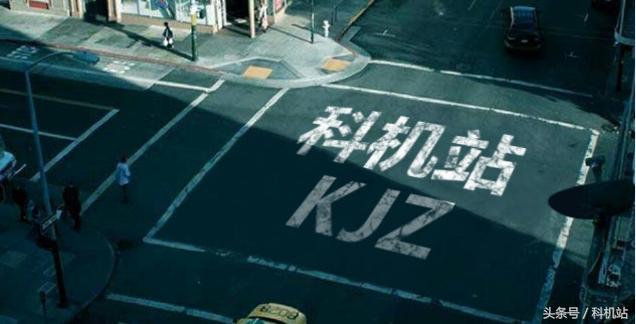 现在售价十万的初代iPhone，实则是开启智能时代的标志物