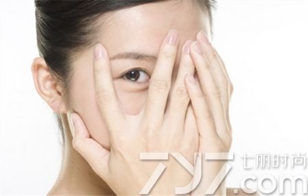 大宝眼袋霜和大宝皱纹蜜哪个好用,大宝眼袋霜效果怎么样