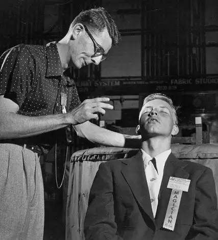 神奇又科学的催眠术,一个神奇的催眠术