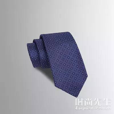 领带和西服应该怎么搭配,领带是和西服搭还是衬衫搭