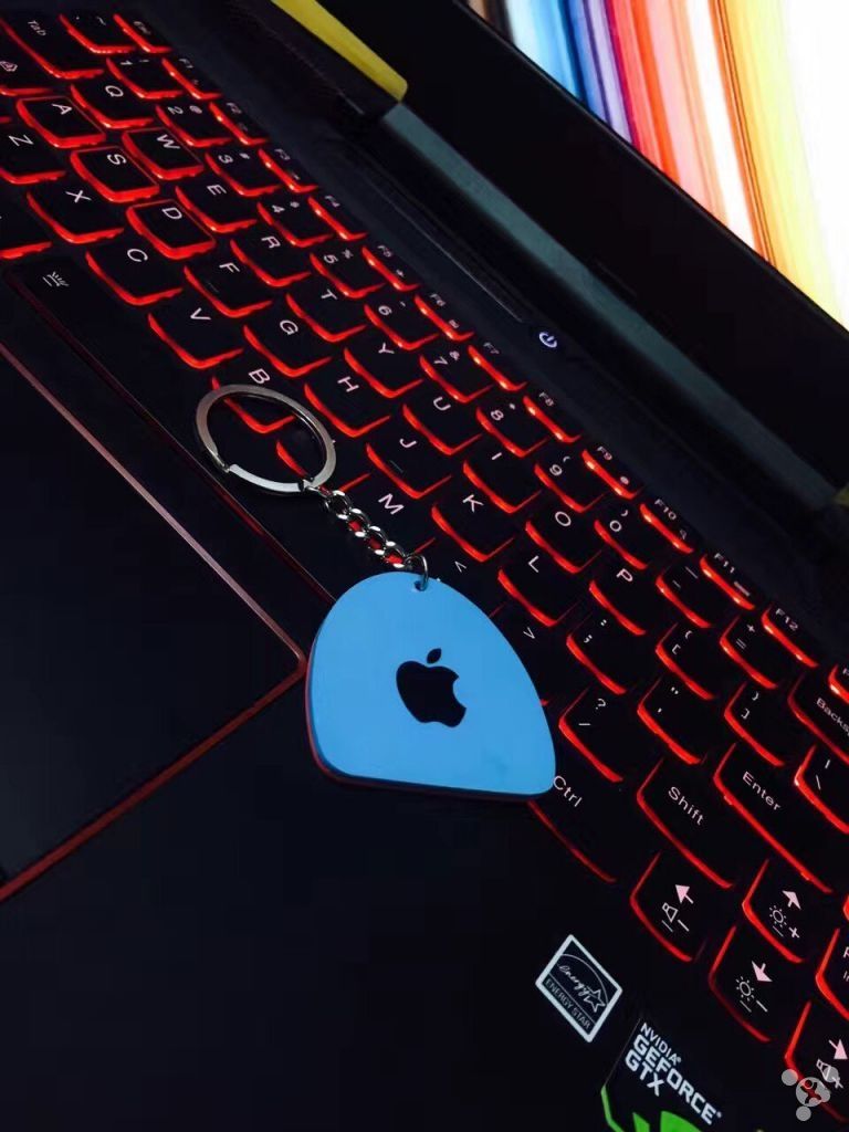 苹果5c换壳教程,iphone5c黑色后盖总成