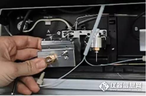 喷涂机柱塞杆密封圈更换步骤视频,怎样安装柱塞杆上密封圈