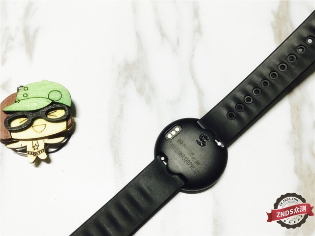 【ZNDS众测】当智能与生活共存--刷刷手环