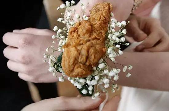 肯德基吮指原味鸡有股味道,肯德基为什么不常做吮指原味鸡