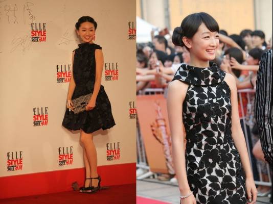 周冬雨小个子怎么穿,小个子周冬雨近照