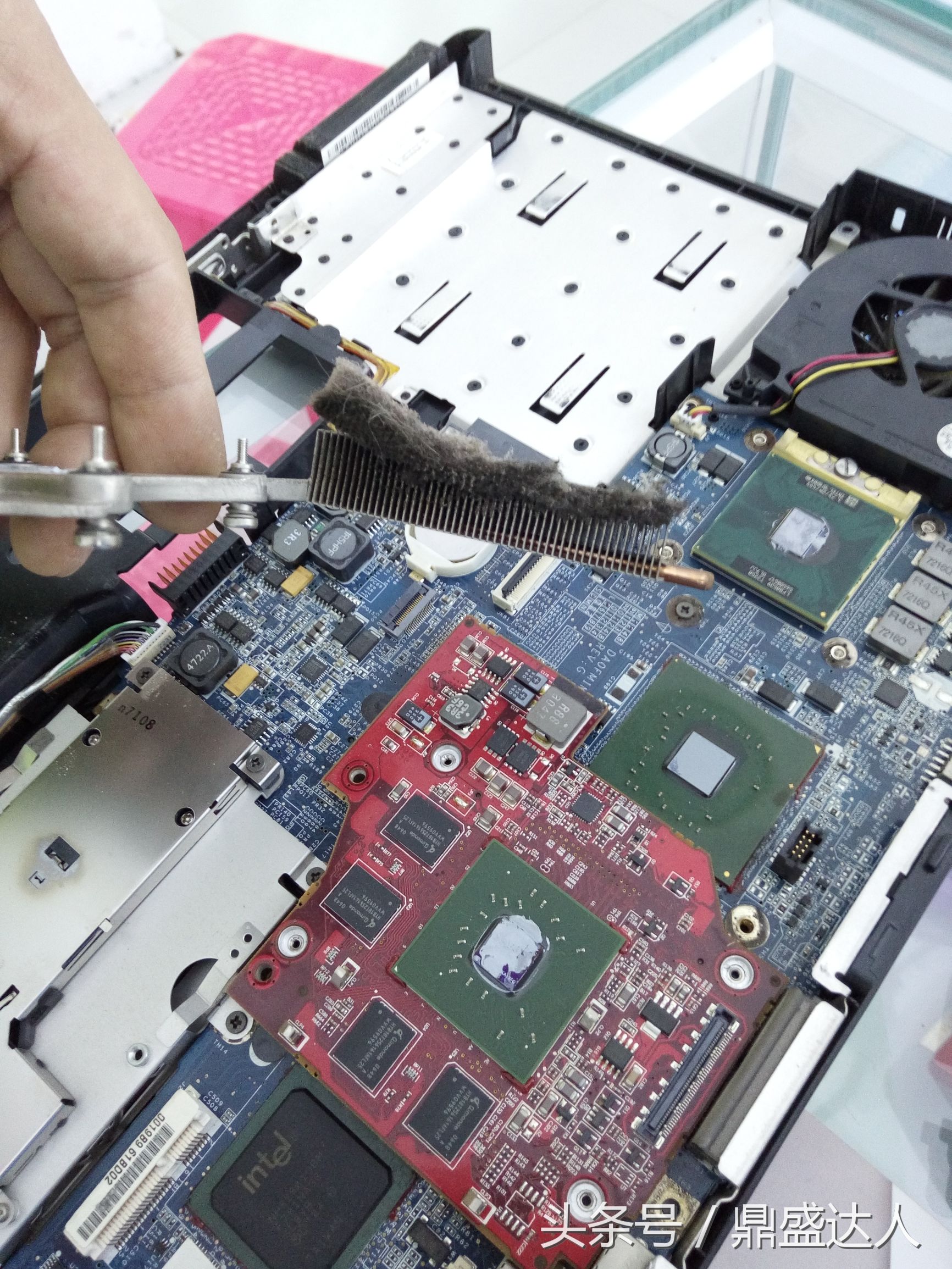 拆装一个新的电脑,拆装戴尔一体机