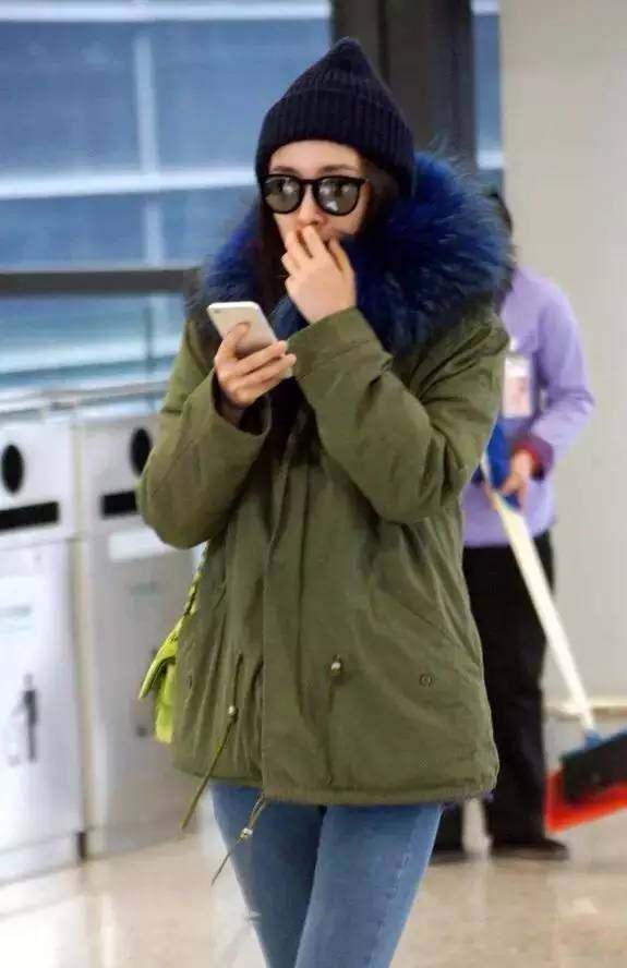 江疏影和戚薇的穿衣搭配,江疏影戚薇同款