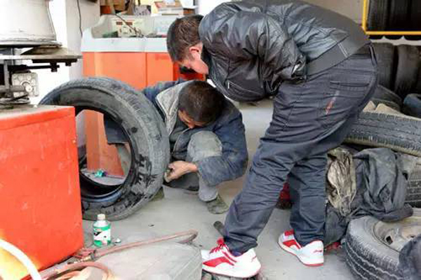 补胎一直在路上,补胎13年