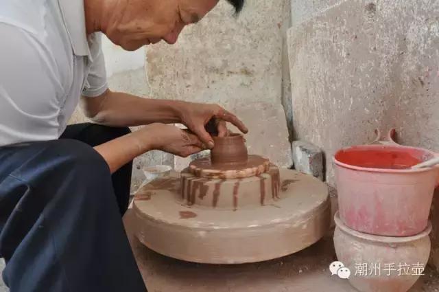 潮州朱泥手拉壶和宜兴朱泥对比,潮州蛋壳手拉壶泥料