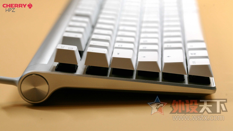 樱桃机械键盘mx8.2值得买吗,cherry樱桃mx8.0有线机械键盘