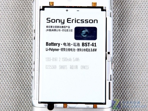 一年等待竟没进步？索尼爱立信X2评测