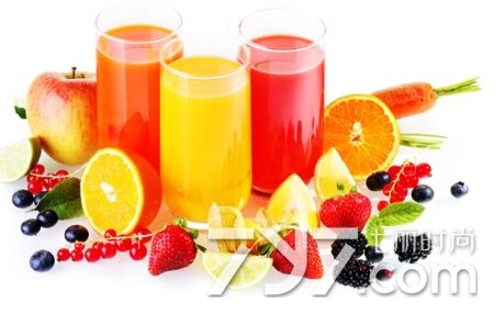 鲜榨果汁会影响营养成分吗,榨果汁会破坏叶酸吗