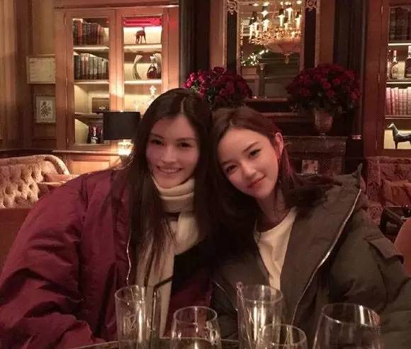 超模脸和网红脸的区别,你喜欢网红脸还是高级脸