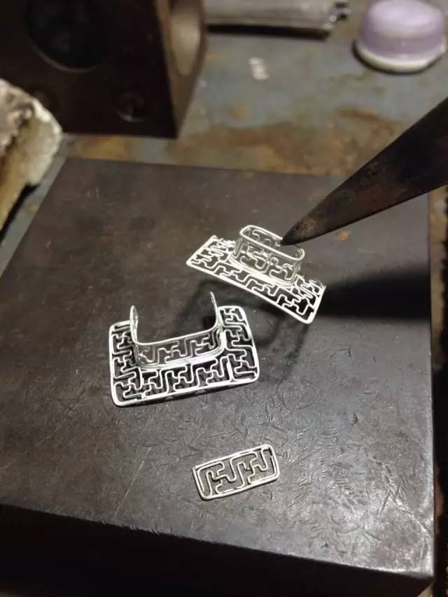 紫砂壶壶把断了如何修复最简单的,断把提梁壶怎么修复