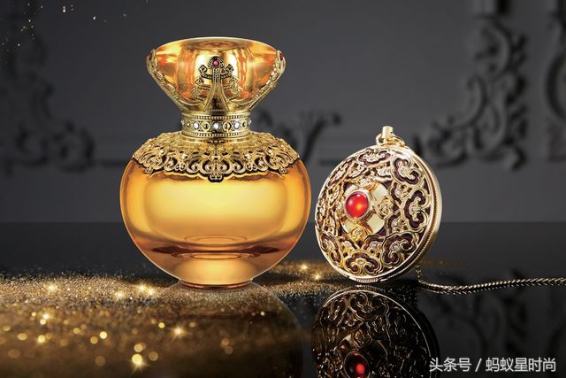 固体香膏冬天怎么用,冬季适合什么香膏