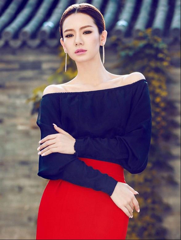 最好看的撞衫款式,终于找到明星同款穿搭