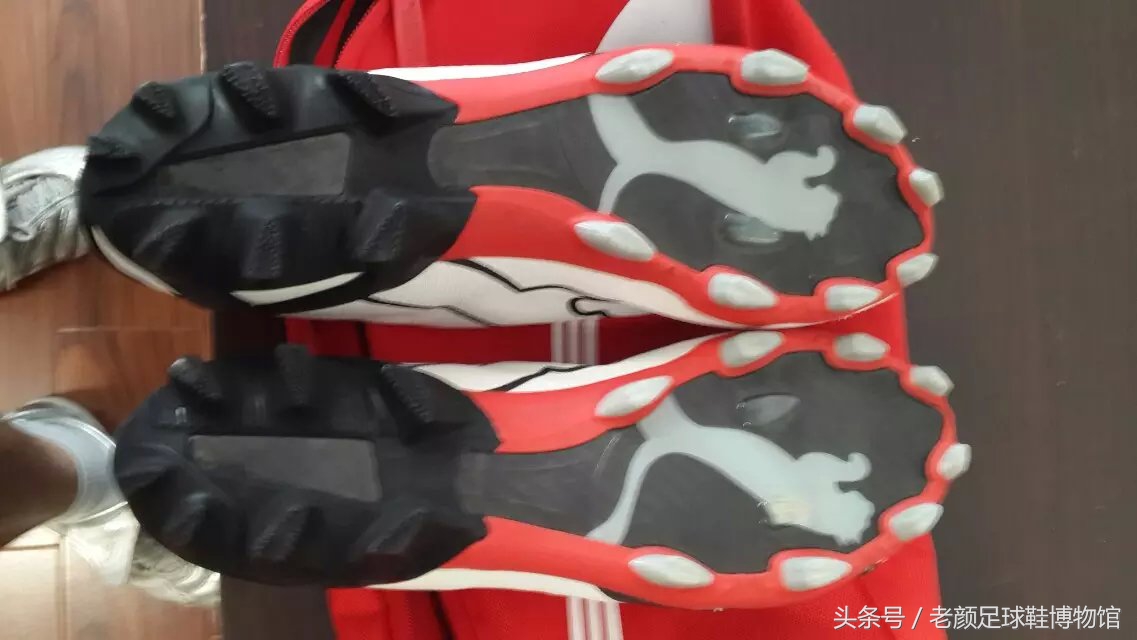 足球鞋历史第一战靴,历史最好碎钉足球鞋