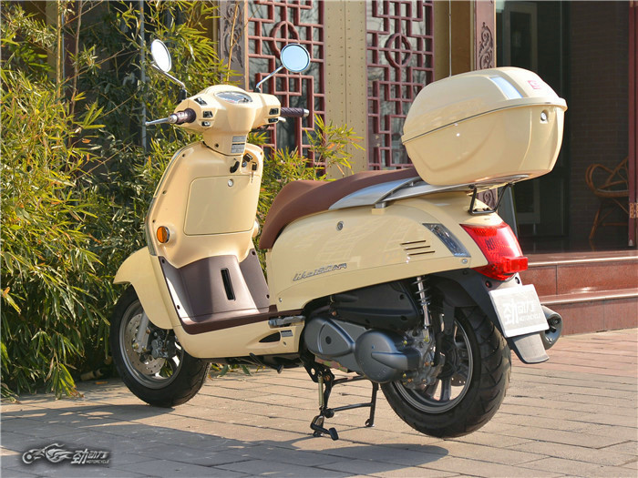 一万以内的踏板怎么选,一万以内性价比最高的踏板