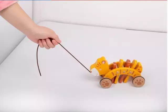 发声玩具对孩子的危害,宝宝的玩具慎重选择