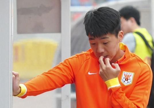 四名归化球员入选国足名单,朝鲜族国脚名单