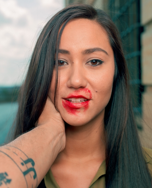 街头摄影师给陌生人拍照谈对象,摄影师街头给陌生人拍照