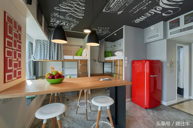 香港大学生的宿舍和我们的宿舍，装修设计真是天壤之别啊