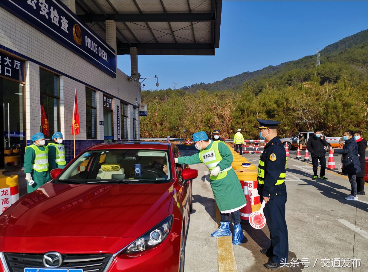 抗疫巾帼英雄谱央视,抗疫英雄谱简短