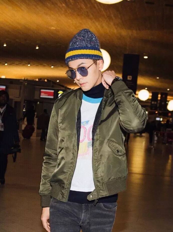 我5000块的衣服，就像爸妈在超市买的