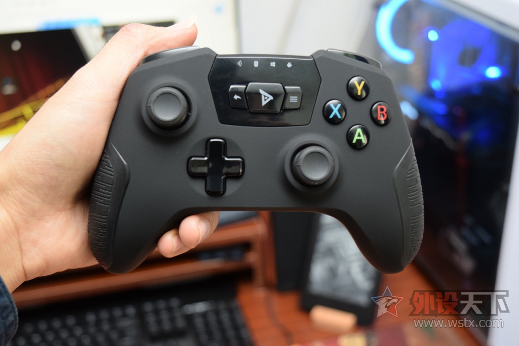 钛度ministation大屏游戏机,烧友评测电脑