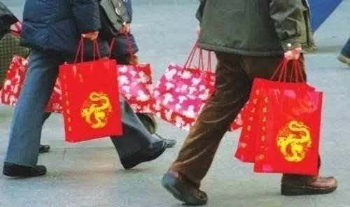 过年单位会发礼品吗,单位过年一般会发些什么礼品